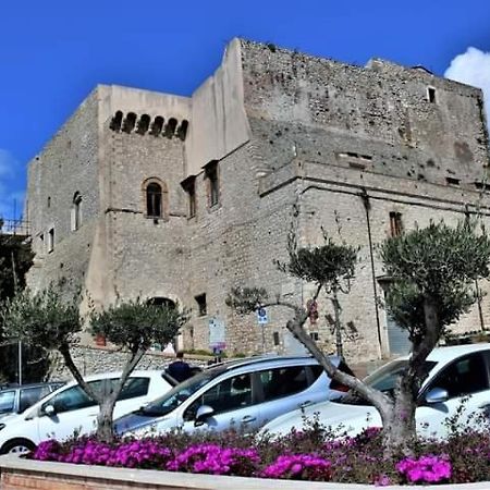 Rossyiva Hotel Minturno Exterior foto